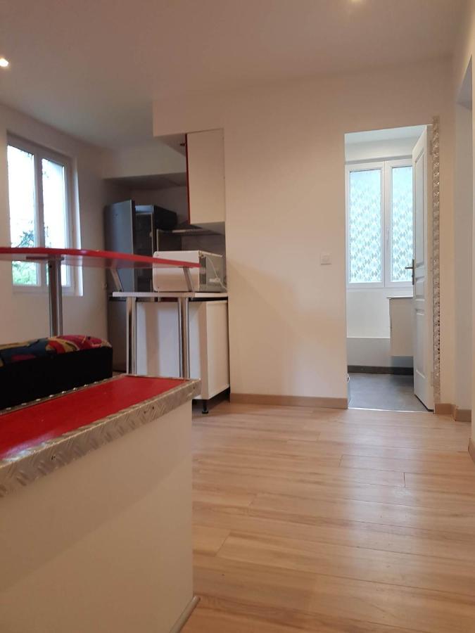 05 - Tres Joli 3 Pieces Neuf 2 Chambres, Logement Tout Equipe Pour 1 A 4 Personnes Maximum, Vue Sur Jardin Avec Parking Privatif, Grand Fourgon Possible, Tout Le Linge De Maison Est Fourni Annesse-et-Beaulieu المظهر الخارجي الصورة